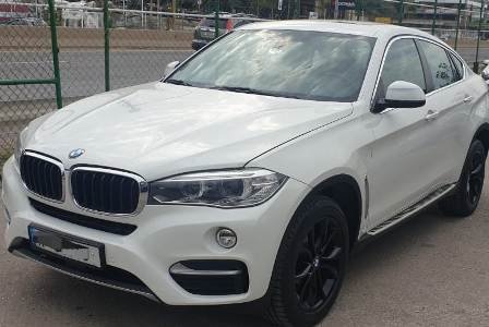 Luxury BMW X6